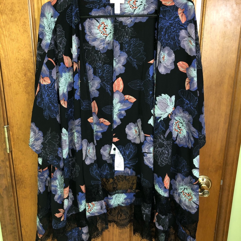 Jessica Simpson Nursing Top